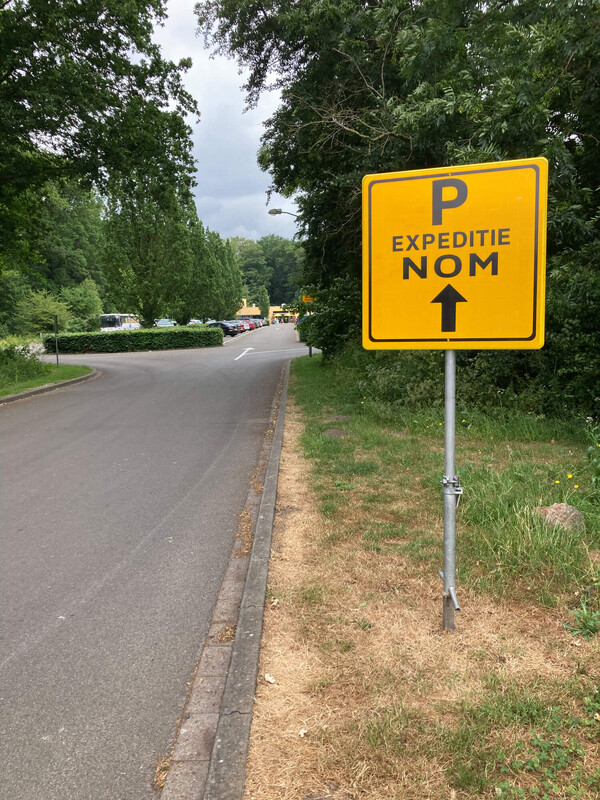 Metalen tekstbord