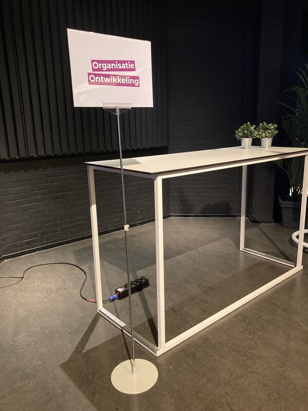 A3 Vloer-posterstandaard (850-1.500 mm)